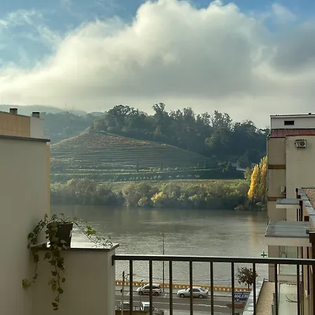 Casa Dos Camilos - Douro View Terrace House Hébergement de vacances *